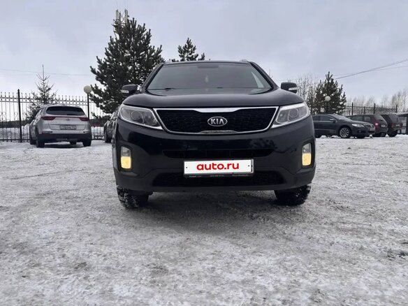 2017 Kia Sorento II Рестайлинг, чёрный, 2200000 рублей - вид 3