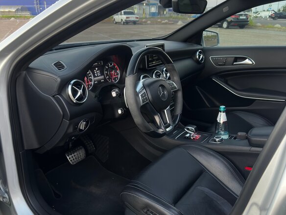 2014 Mercedes-Benz A-Класс AMG 45 AMG I (W176), серебристый, 1900000 рублей - вид 12