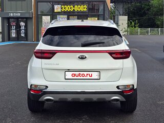 2021 Kia Sportage IV Рестайлинг, белый, 1950000 рублей, вид 5