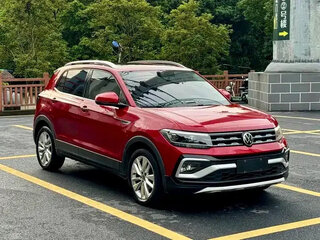 2021 Volkswagen T-Cross I (China Market), красный, 1480000 рублей, вид 3