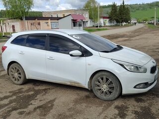 2014 Kia Ceed II, белый, 1040000 рублей, вид 3