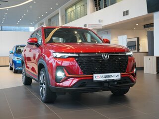 2025 Changan CS35 Plus I Рестайлинг, красный, 2839900 рублей, вид 4