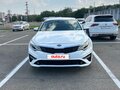 2019 Kia Optima IV Рестайлинг, белый, 1500000 рублей - вид 1