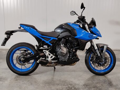 2024 Suzuki GSX-8S, синий, 799000 рублей, вид 1