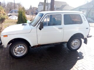 1998 Lada (ВАЗ) 2121 (4x4) I Рестайлинг, белый, 199000 рублей, вид 5