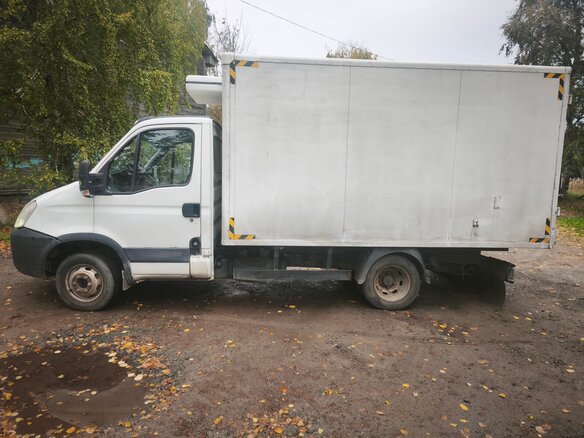2011 Iveco Daily, белый, 1290000 рублей - вид 3