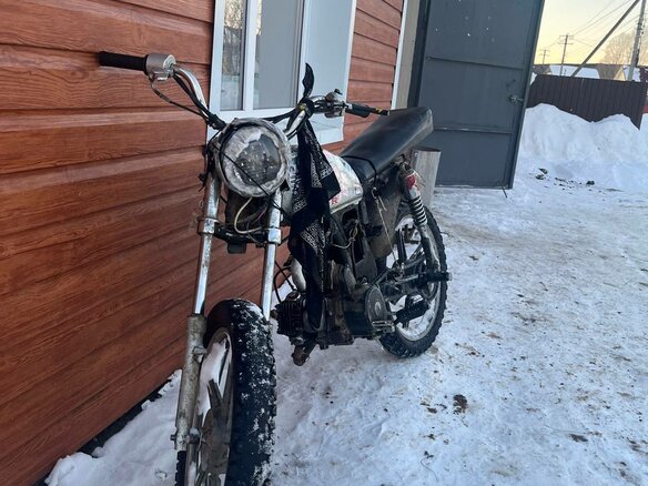 2016 Racer Alpha, чёрный, 25000 рублей