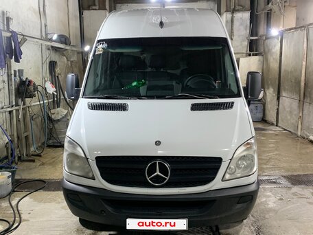 2011 Mercedes-Benz Sprinter, белый, 1680000 рублей, вид 2