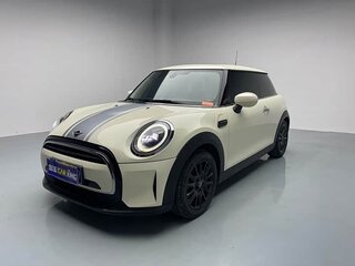 2022 Mini Hatch One III (F55/F56) Рестайлинг 2, бежевый, 2050000 рублей, вид 1
