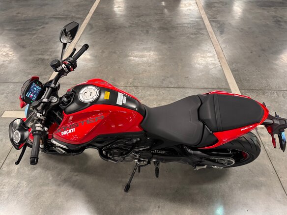 2023 Ducati Monster 937, красный, 1100000 рублей - вид 9