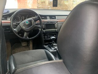2010 Skoda Superb II, чёрный, 650000 рублей, вид 4