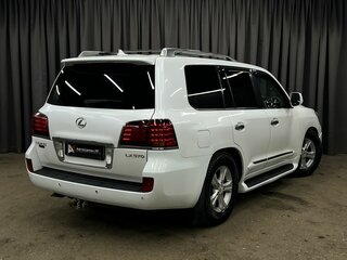 2008 Lexus LX 570 III, белый, 2149888 рублей, вид 4
