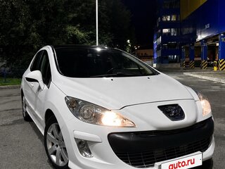 2010 Peugeot 308 I, белый, 480000 рублей, вид 1