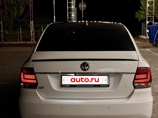 2017 Volkswagen Polo V Рестайлинг, белый, 1380000 рублей, вид 4