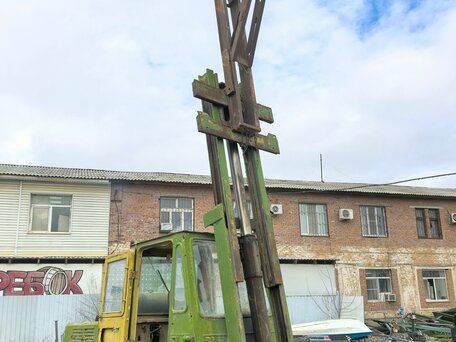 1988 Львовский Автопогрузчик М-40814, зелёный, 600000 рублей, вид 5
