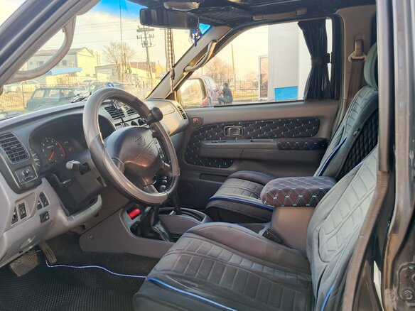 2000 Nissan Xterra I, чёрный, 600000 рублей - вид 13