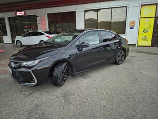 2019 Toyota Corolla XII (E210), чёрный, 1400000 рублей, вид 3