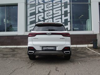 2023 Chery Tiggo 8 I Рестайлинг, белый, 1979000 рублей, вид 4