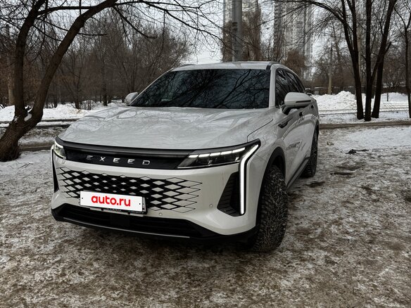 2024 Exeed RX (Yaoguang), белый, 3989000 рублей