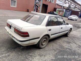 1989 Toyota Corona VIII (T170), белый, 125000 рублей, вид 3