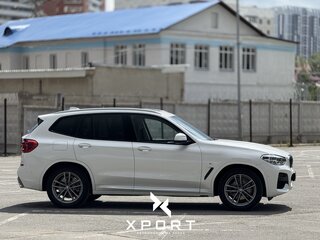 2021 BMW X3 30i xDrive III (G01), белый, 5420000 рублей, вид 4