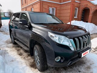 2016 Toyota Land Cruiser Prado 150 Series Рестайлинг 1, чёрный, 3450000 рублей, вид 3