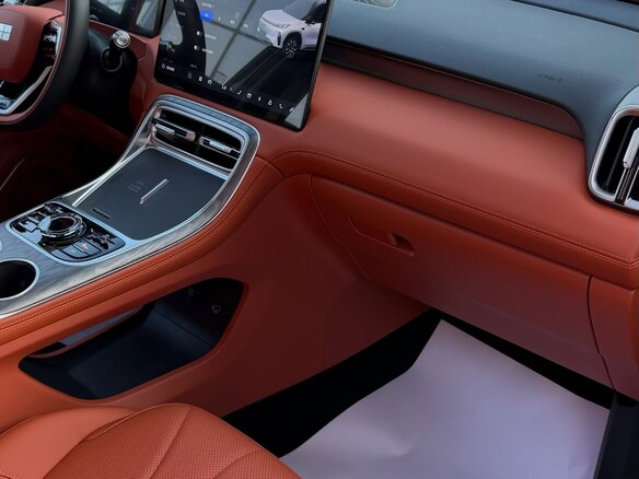 2026 Geely Galaxy M7, чёрный, 3330000 рублей - вид 8
