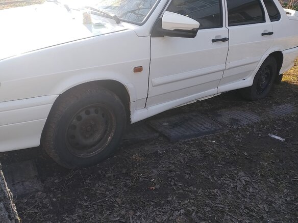 2011 Lada (ВАЗ) 2115, белый, 230000 рублей - вид 7