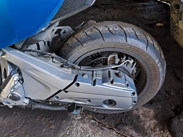 2013 BMW C 600 Sport, синий, 620000 рублей - вид 9