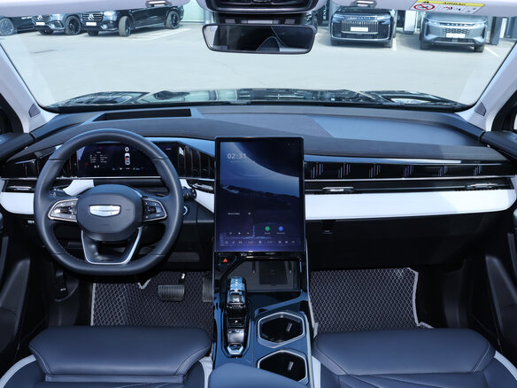 2024 Geely Atlas II, чёрный, 2789000 рублей - вид 11
