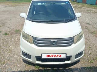 2011 Honda Freed Spike I Рестайлинг, белый, 1150000 рублей, вид 1