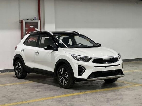 2025 Kia KX1, белый, 1950000 рублей - вид 2