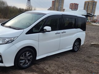 2015 Honda Stepwgn Spada V, белый, 1710000 рублей, вид 5