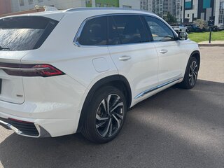 2023 Geely Monjaro I, белый, 3005000 рублей, вид 3