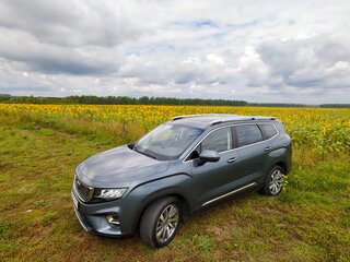 2022 Geely Haoyue I Рестайлинг, серебристый, 2800000 рублей, вид 2