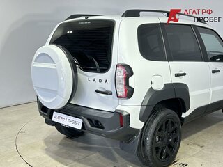 2025 Lada (ВАЗ) Niva Travel I Рестайлинг, белый, 1400000 рублей, вид 3