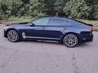 2019 Kia Stinger I, синий, 2450000 рублей, вид 4