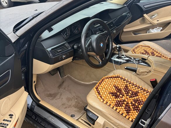 2009 BMW 5 серии 525xi V (E60/E61) Рестайлинг, коричневый, 1500000 рублей - вид 5