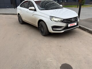 2024 Lada (ВАЗ) Vesta I Рестайлинг (NG), белый, 1300000 рублей, вид 1