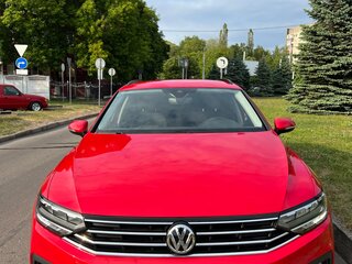 2020 Volkswagen Passat B8 Рестайлинг, красный, 2199000 рублей, вид 2