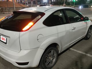 2008 Ford Focus II Рестайлинг, белый, 450000 рублей, вид 4