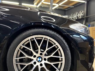 2011 BMW 5 серии 523i VI (F10/F11/F07), чёрный, 2300000 рублей, вид 1