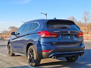 2022 BMW X1 18i sDrive II (F48) Рестайлинг, синий, 2210000 рублей, вид 4