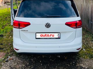 2019 Volkswagen Touran II, белый, 1870000 рублей, вид 3
