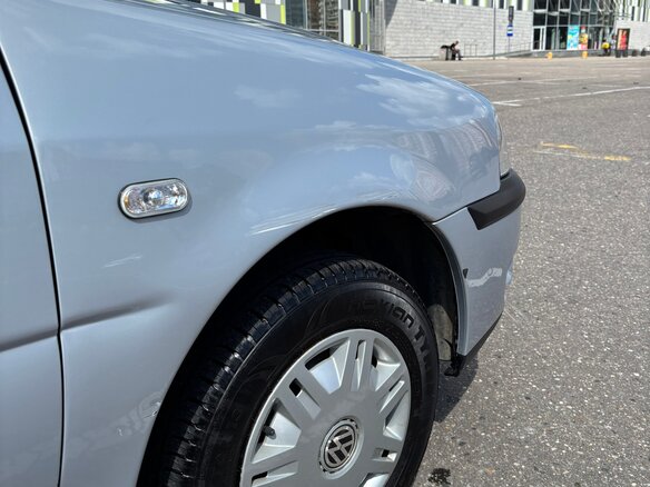2004 Volkswagen Pointer, серебристый - вид 16