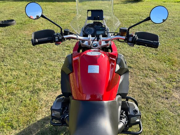 2010 BMW R 1200 GS, красный, 720000 рублей - вид 10