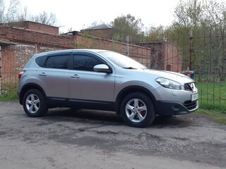 2010 Nissan Qashqai I Рестайлинг, серебристый, 980000 рублей, вид 3