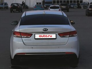 2017 Kia Optima IV, белый, 1299000 рублей, вид 4