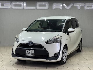 2016 Toyota Sienta II, белый, 1550000 рублей, вид 1