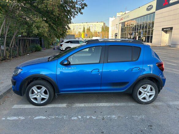 2018 Renault Sandero Stepway II, синий, 1099000 рублей - вид 2